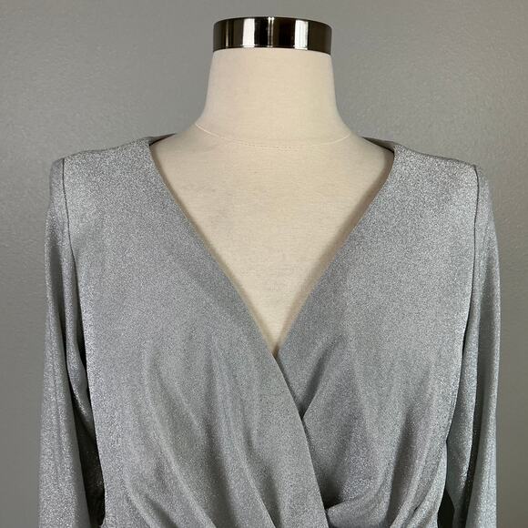 Betsy & Adam Long Sleeve Sheath Cocktail Dress Size 18W Silver Metallic Mini - Picture 7 of 14